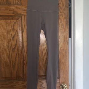 Wunderunder lululemon leggings